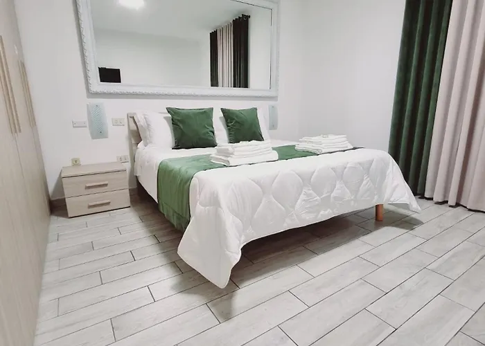 דירה Best Stay Apartment *